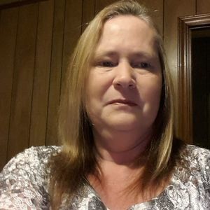 Meet your Posher, Angie